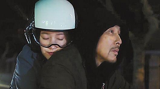 短剧视频 很多官方账号会推送全集