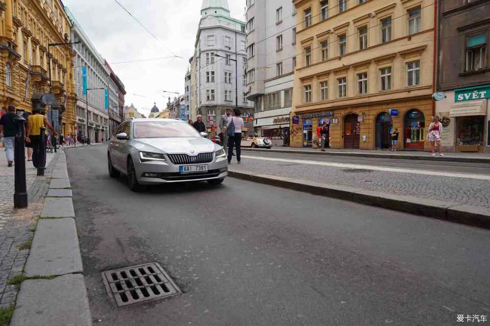 就是阿朱啊未删减版 叙事节奏更贴近自然交流状态