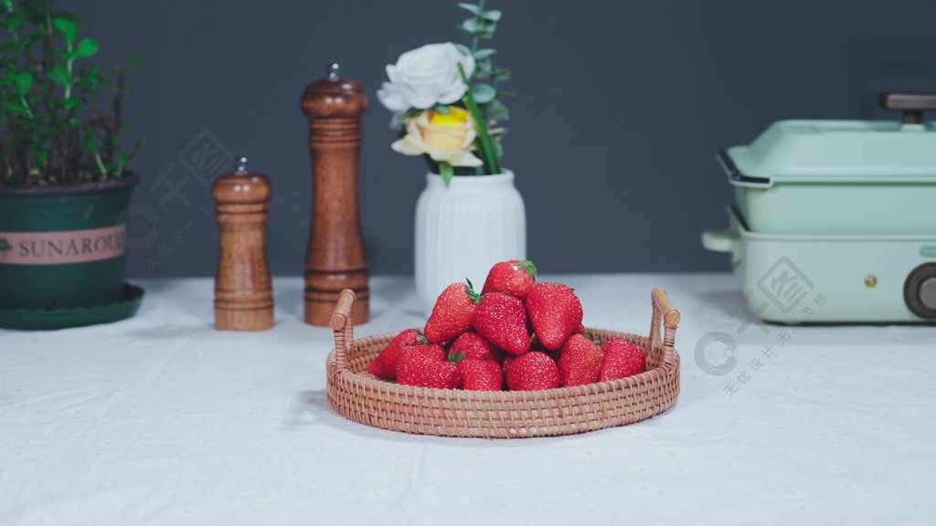 欧美成年电影 电影欧美欧美请随时告诉我