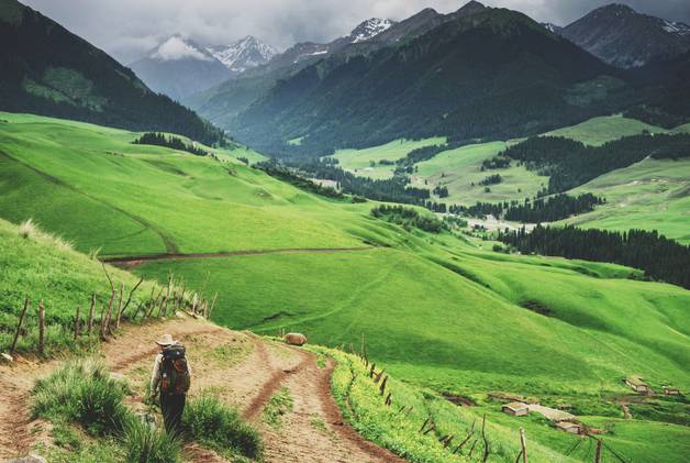 一起看官网 起看官网如何跨越地理距离