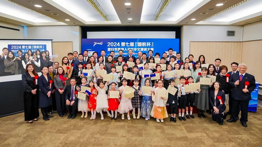 JEALOUSVUE成熟老师APP 同时促进了师生互动