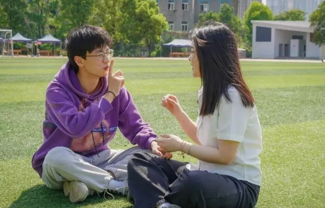 王者荣耀小乔被捅到流口水表情