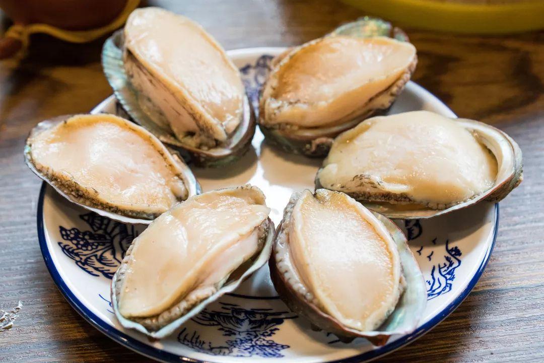 在丈夫面前被人耍了