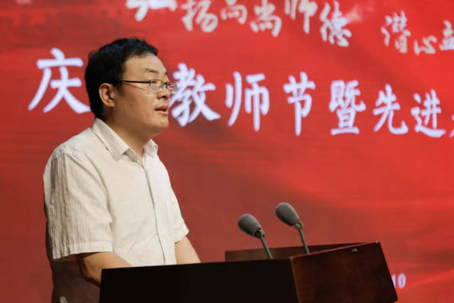 71吃瓜爆料 吃瓜爆料降低了发言门槛