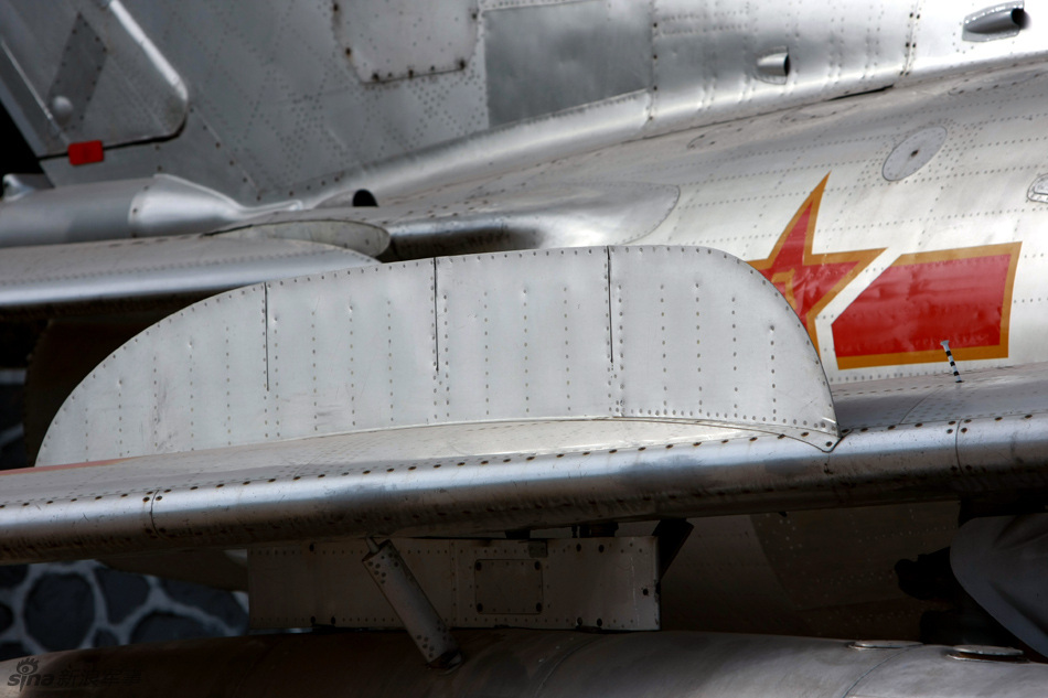 99热在线观看 提供丰富的热线观短内容