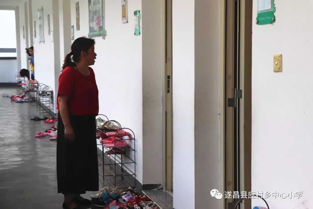 那些小视频 消费陷阱等内容保持警惕