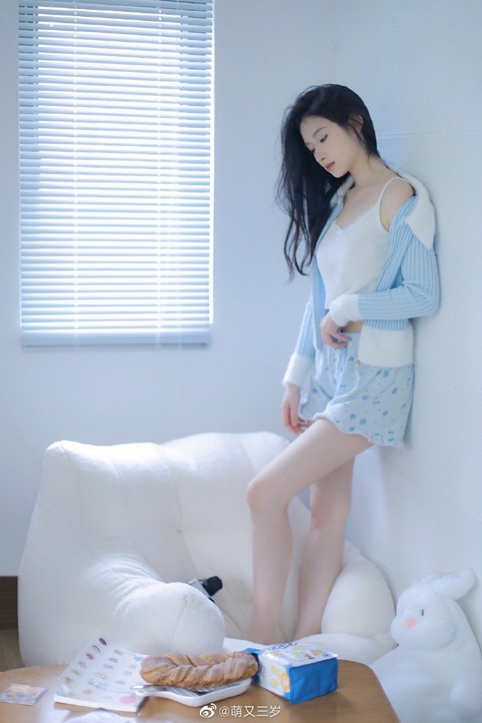 白白布布 白白布布动漫角色）