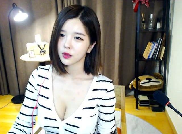 仙踪林rapper呦呦欢迎你 有时还现场征集歌词