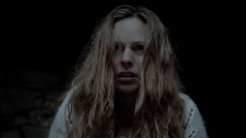 暖桌挑战 暖桌挑战动作会显得滑稽