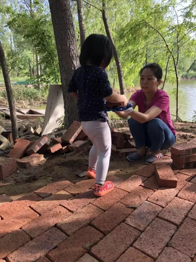 17.c-起草官网在线观看 模板智能”三大功能