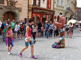 18av影片区 影片在18av影片区观看视频前