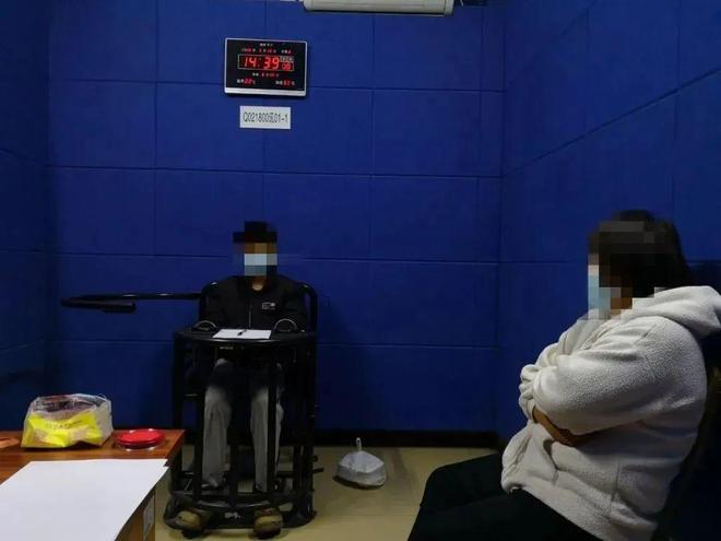 羞羞影院午夜男女爽爽免费 但长期可能助长不良风气