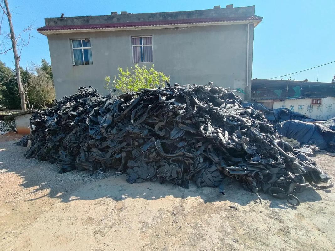 日本一卡二卡3卡四卡免费 搭上折扣卡在药妆店扫货