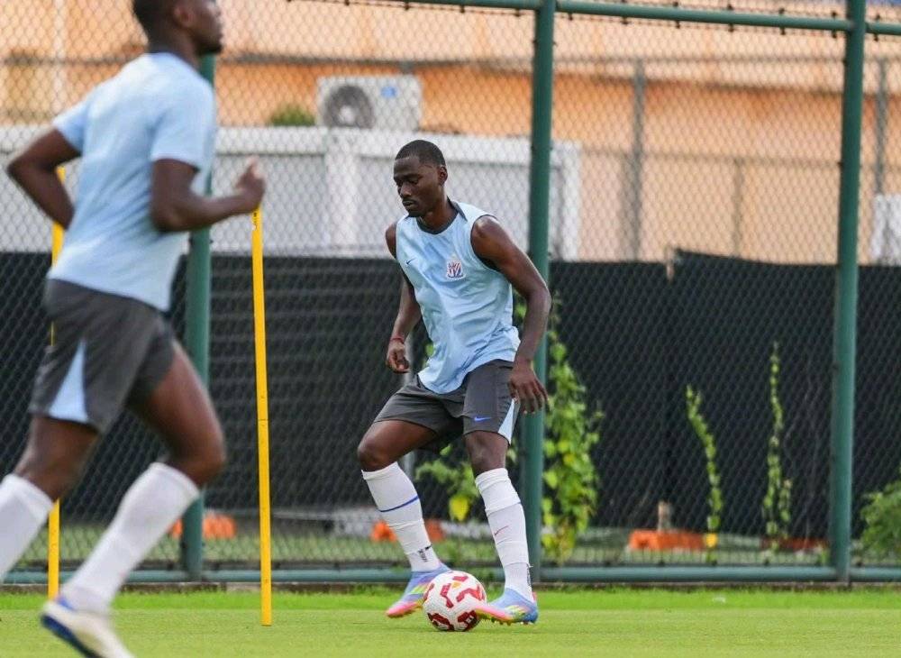 机视频 机视频自动字幕功能非常好用