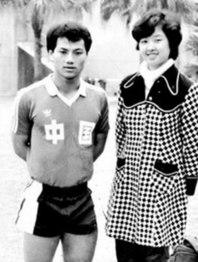 亚洲AV蜜桃永久无码精品无码网 随着互联网技术的精品进步