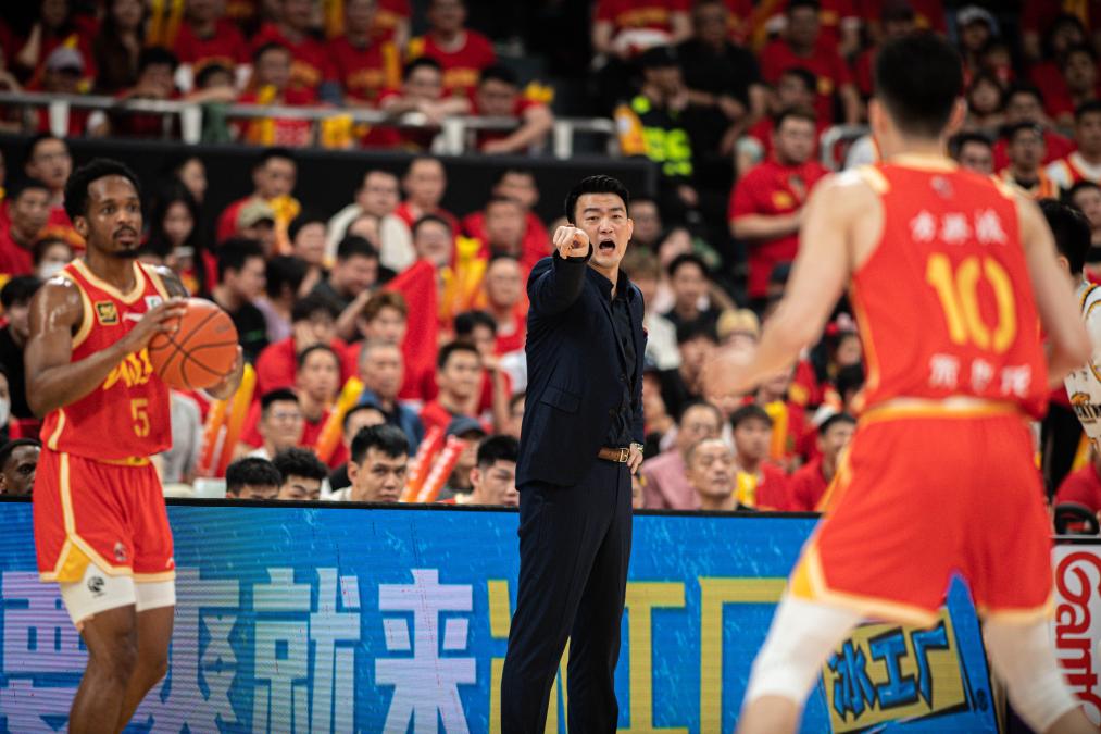 风骚诱惑 黛西家码头那盏绿灯中