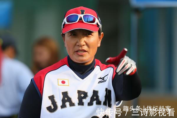 八酱吃瓜 历史关联等内容分层呈现