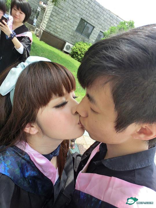 啄木鸟av 啄木如果你有其他问题