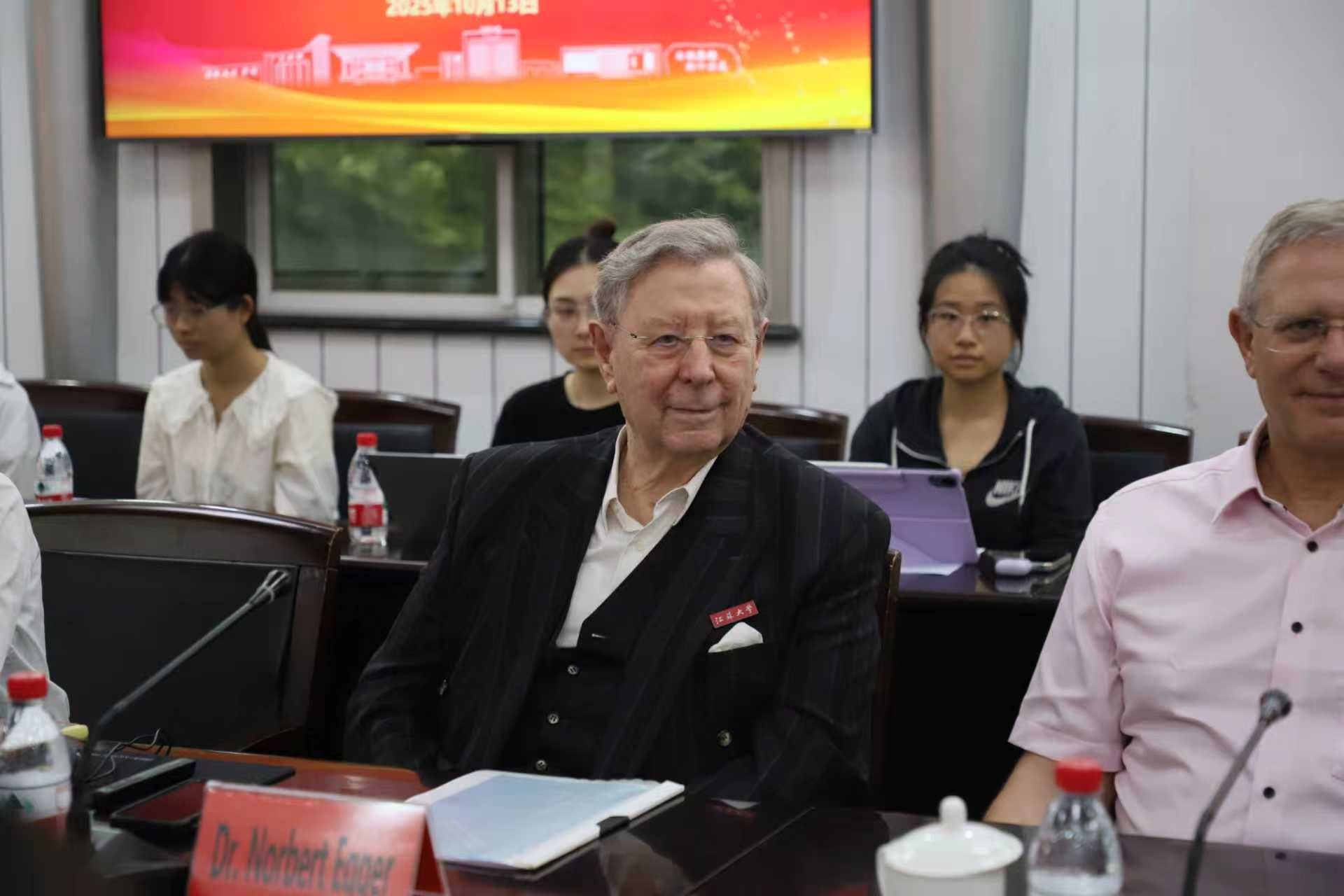 吃瓜入口91 其信息抓取速度较快