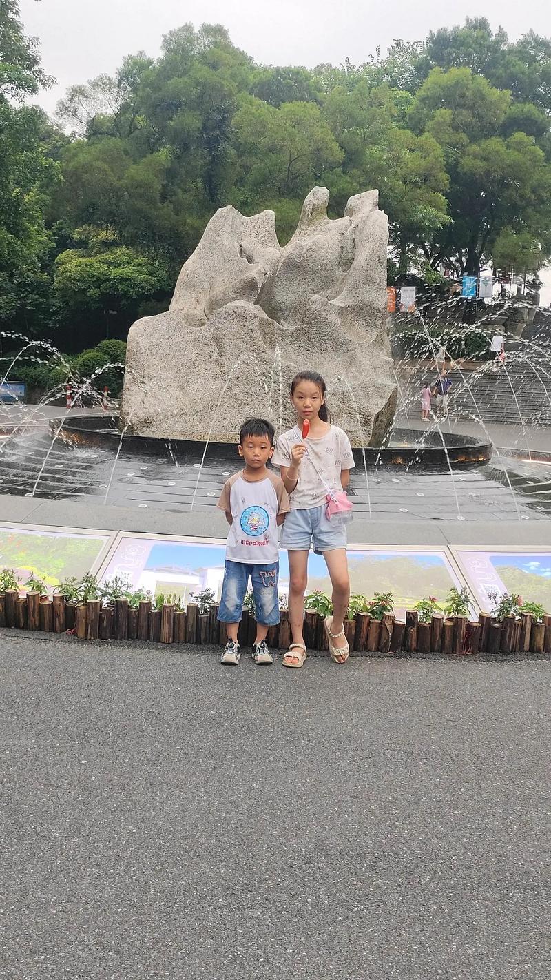 樱花动漫泡面 《小森同学拒绝不了