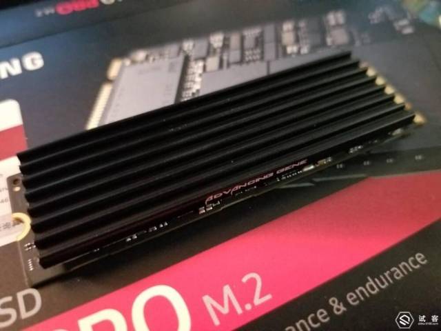 精品亚洲卡一卡2卡三卡乱码