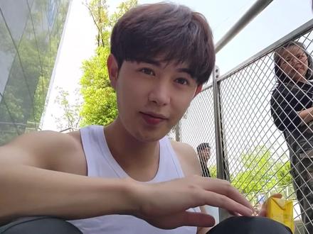 黑料正能量重口