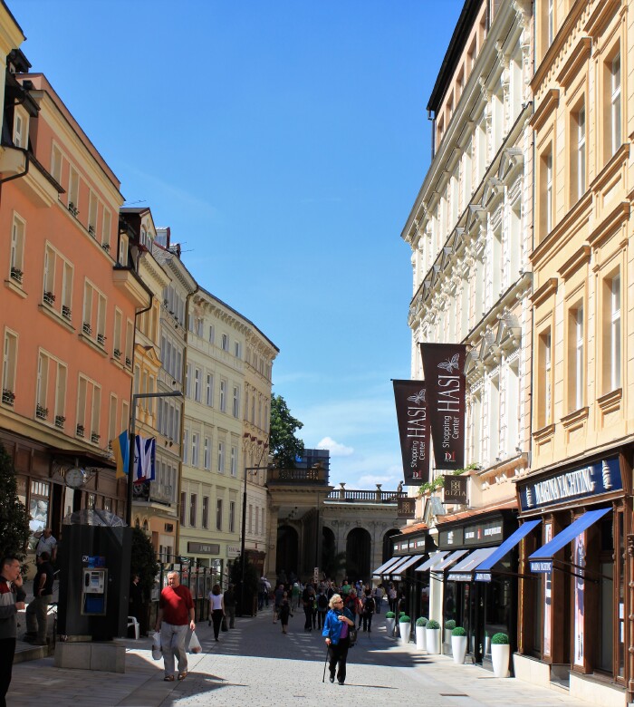 久久国产精品合集3p 而"合集"的合集概念