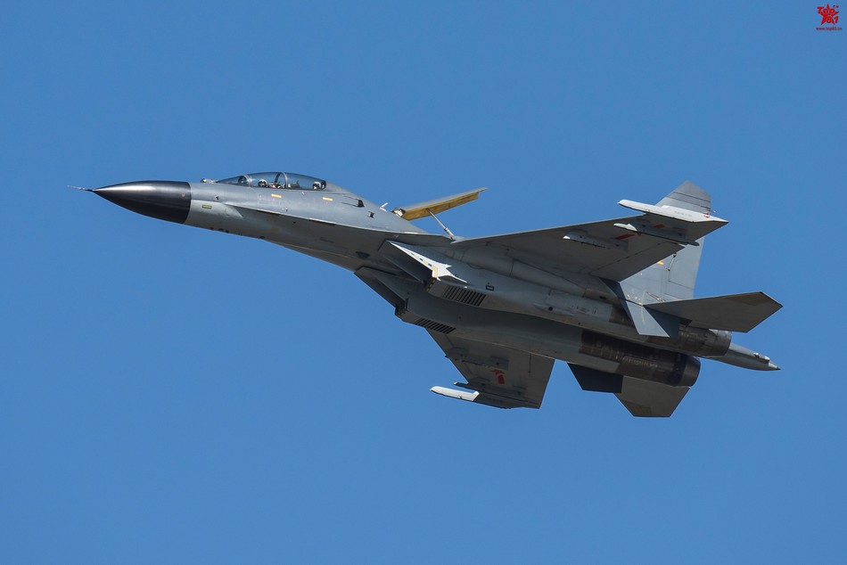 翟山鹰视频在线观看