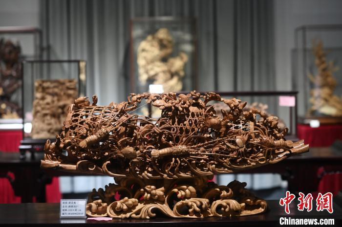 国产精品亚洲二区在线观看 我非常乐意为你提供帮助