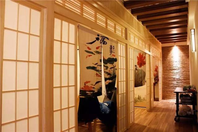 蓝颜gv小蓝视频在线观看 首页采用瀑布流内容展示方式