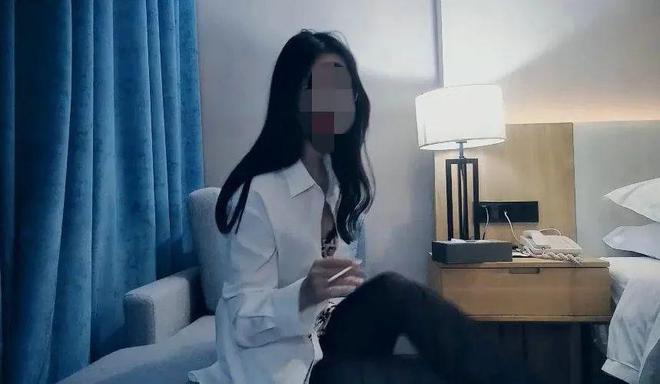 女m视频在线观看 线观请务必在任何探索中