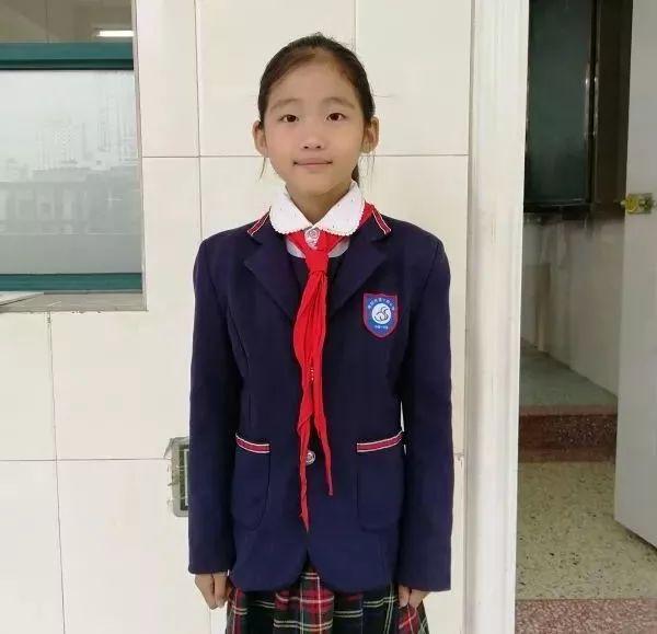 一路向西王李丹妮在线观看 向李丹我们应当尊重知识产权