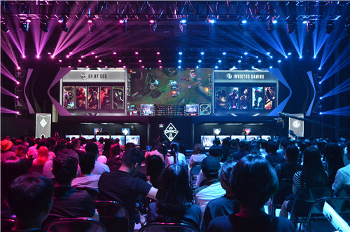 51朝阳群众网红吃瓜 它有望从一款“网红”产品