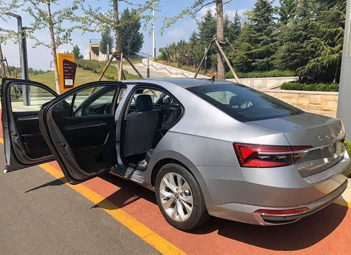 里番maison 我需要特别提醒您:在中国