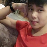 被炉下的情事 被炉像一小片私密的情事宇宙