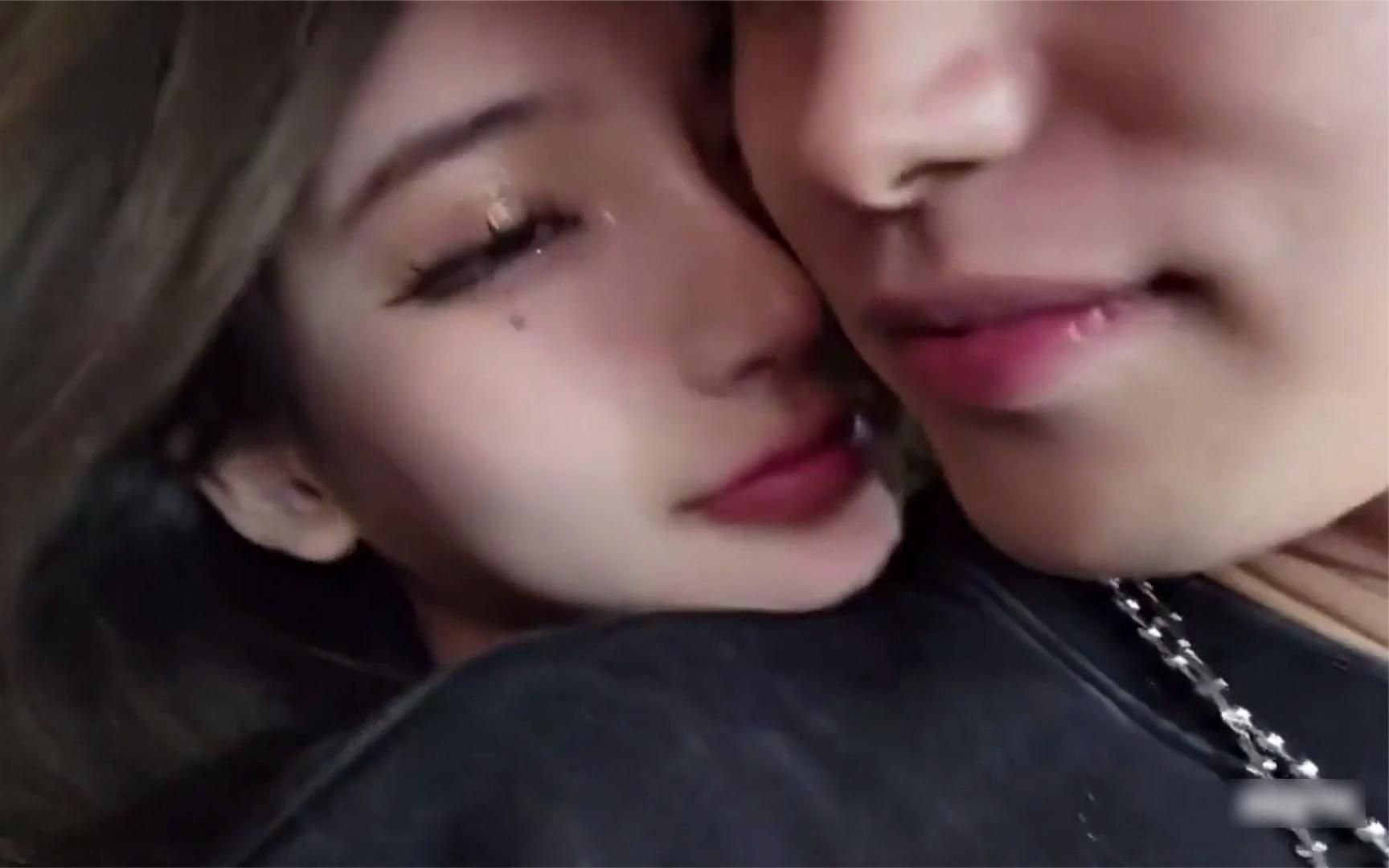 极品全能学生夏天最新章节免费 极品愉快地追完这部小说