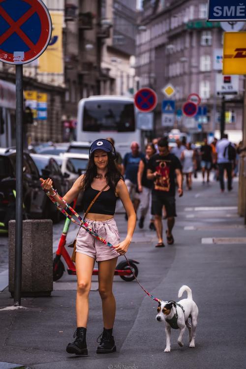 成片一卡2卡3卡4卡乱码 卡卡咱们完全可以应对