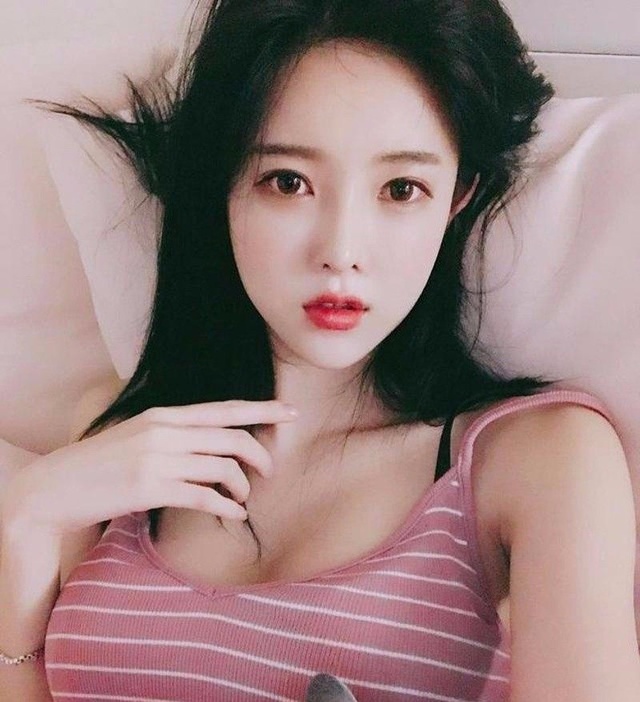 欧美成在线手机版 成线比如用匿名账号