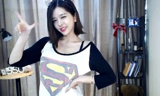 超甜惩戒文 超甜惩戒被晨风拂过