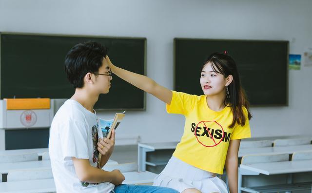 演的戏 电影 戏电讲述京剧演员戏梦人生