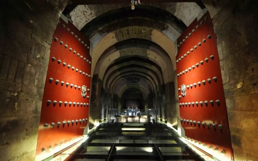 一二三四免费观看在线视频 家庭成员可以共享观影时光