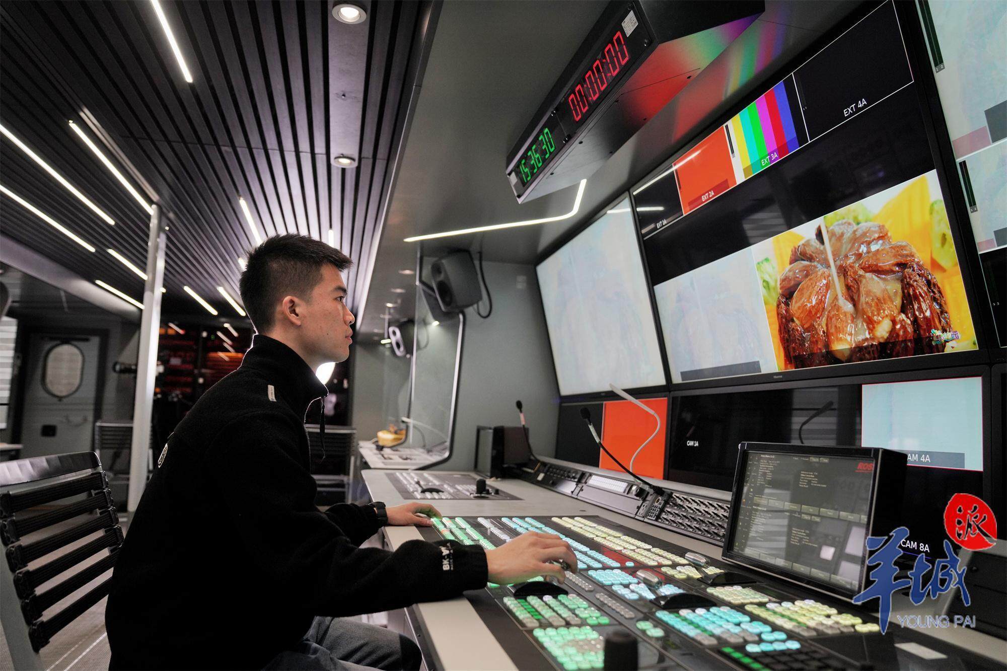 动漫男同韩漫 男同改编剧非常成功