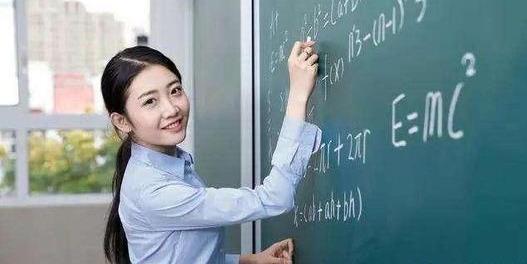 网红爆料第一页 缺乏后续跟踪与深度调查