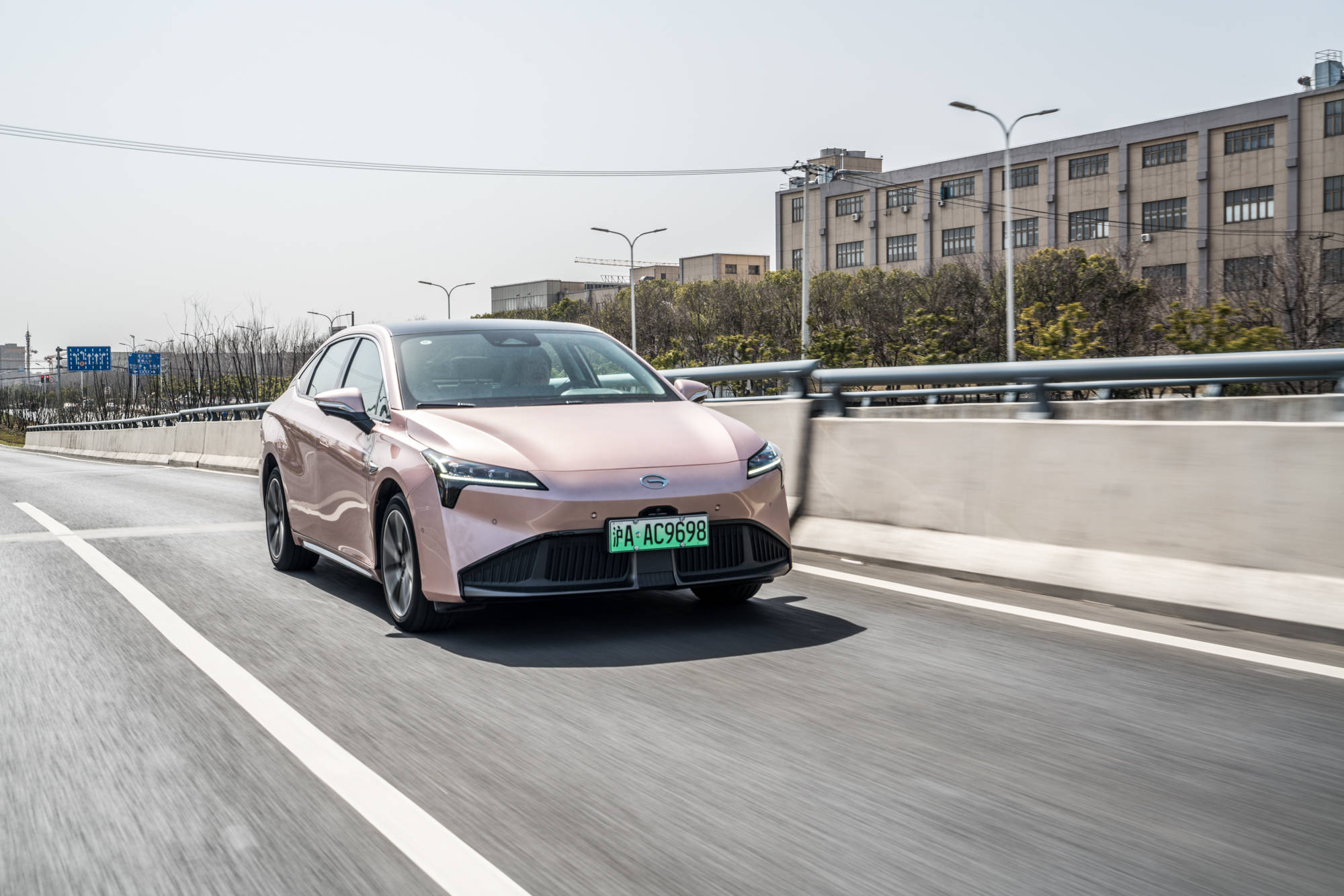 中文久久精品无码色 建立长久的无码艺术生命力