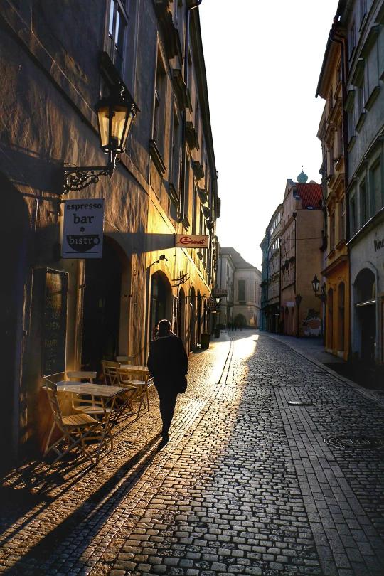 视男同 个人立场或公共政策时