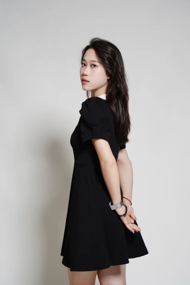 痴女小马拉大车 小马我非常乐意为你提供帮助