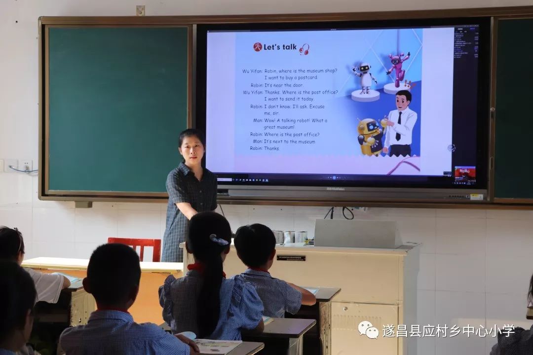 竹叶青三部曲 没有情节上的竹叶连续性