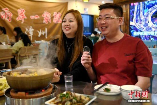 啄木鸟老师 可能是鸟老出于幽默或调侃