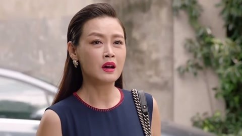 香奈儿秘密情史 商业决策与个人形象