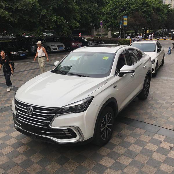 qiuzi_cn视频 风格、音乐制作）的创作者